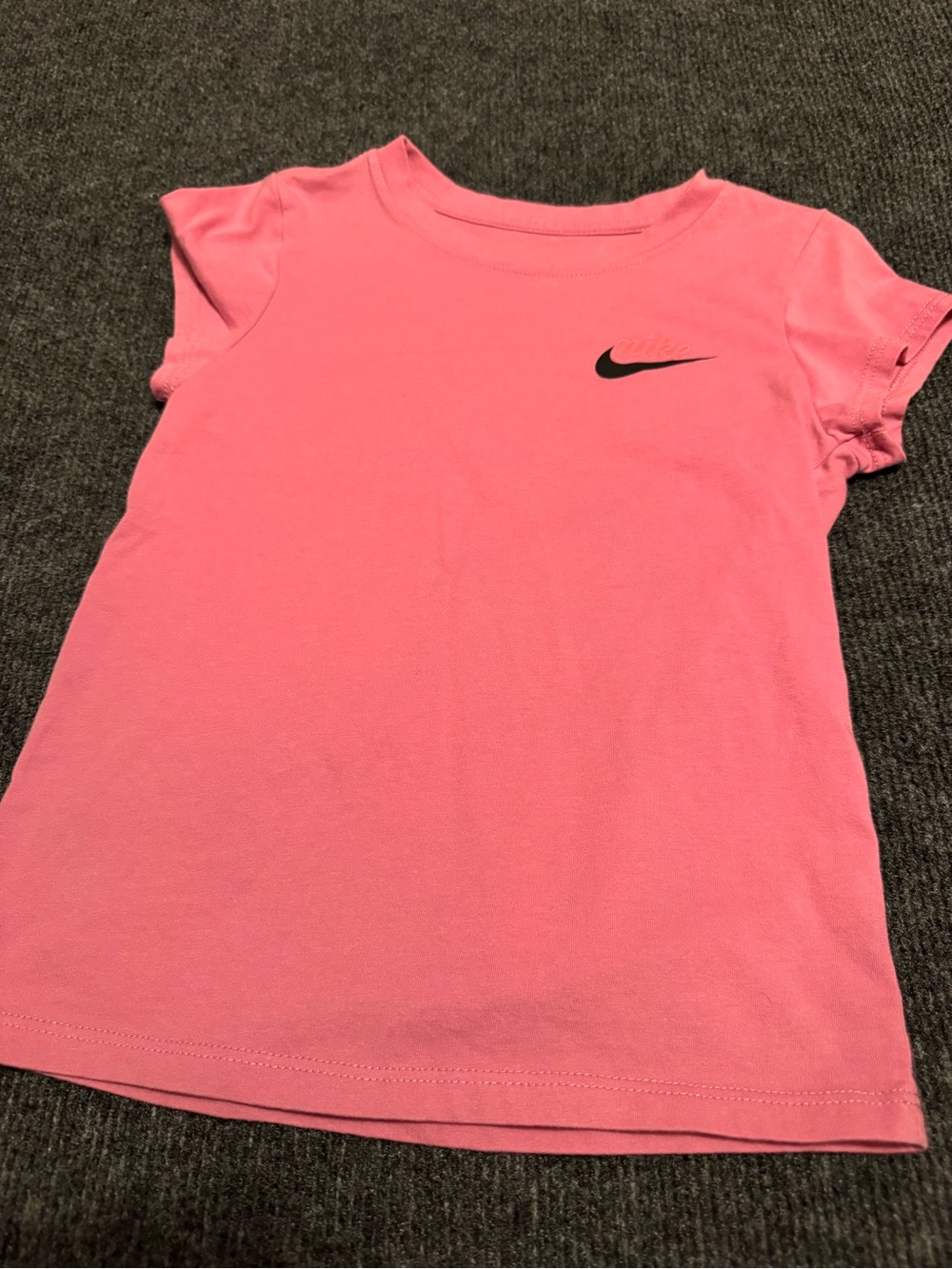 Nike Girls Pink Graphic Swoosh Logo T-Shirt Size 6X Activewear Basic Tee
